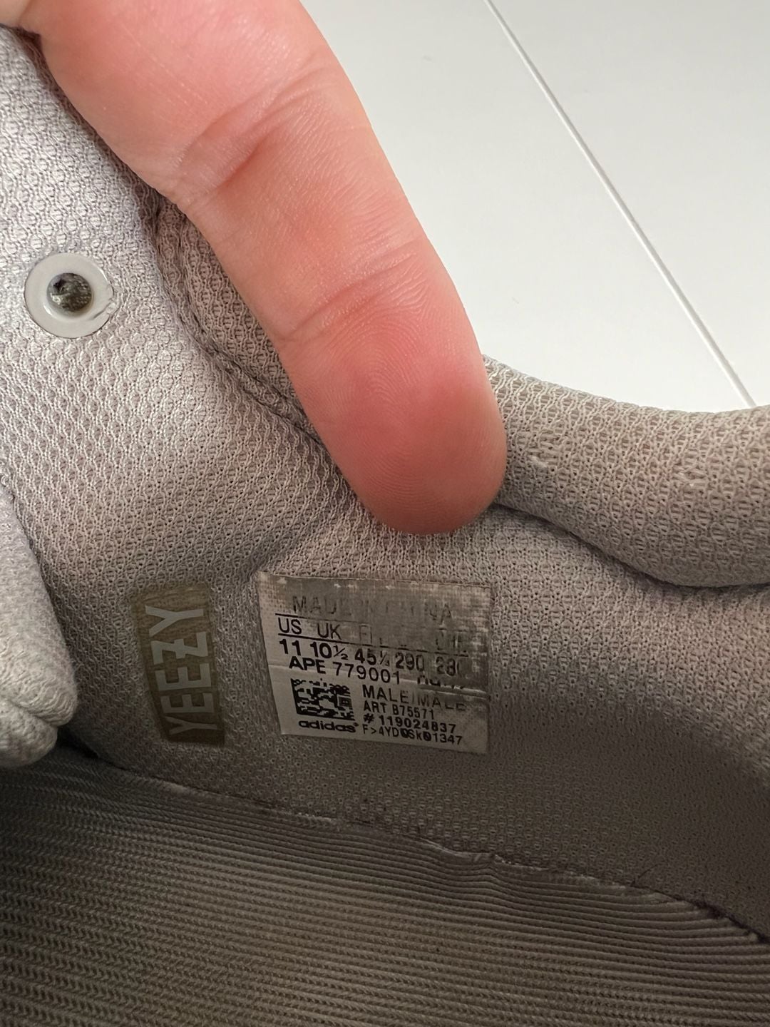 Adidas Yeezy Boost 700 Wave Runner Sneakers 9