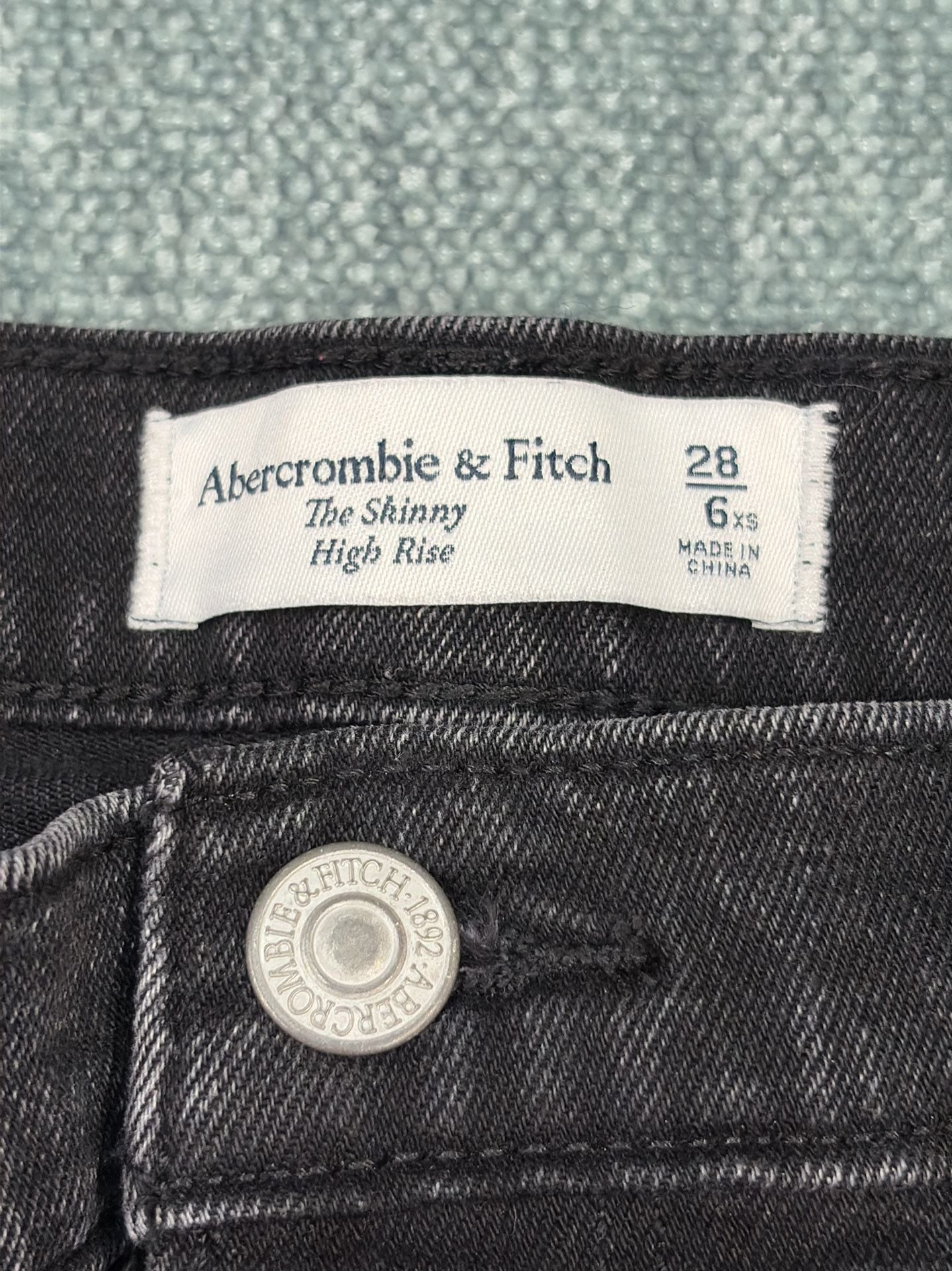 Abercrombie & Fitch The Skinny High Rise Size 28xS Black Jeans 6