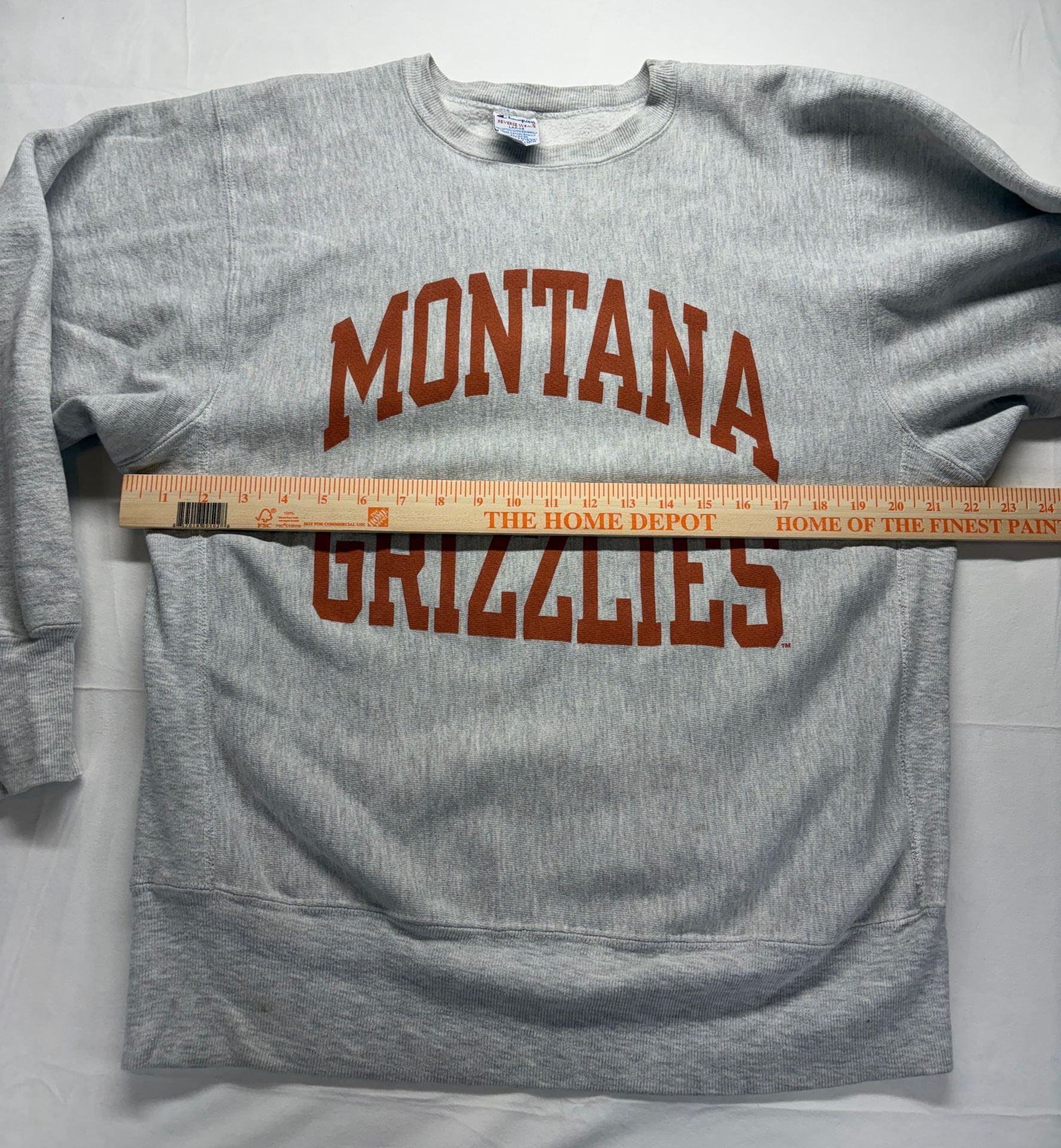 Vintage Champion Reverse Weave Montana Grizzlies Sweatshirt Size Large 80s 90s 8