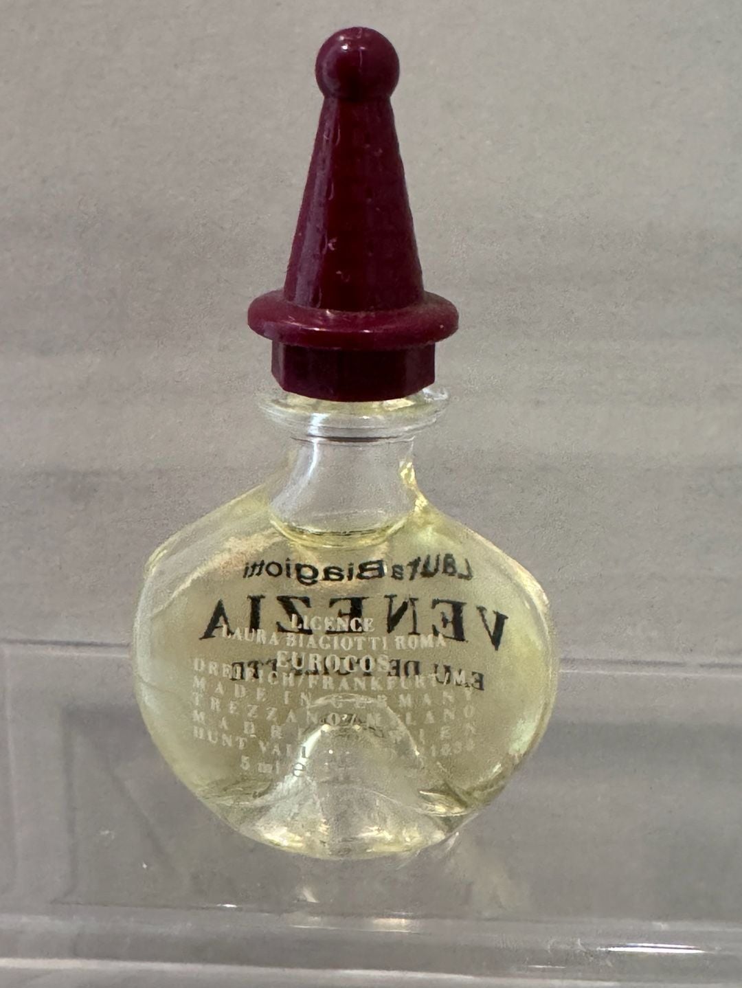 Rare discontinued Laura Biagiotti Venezia Eau de Toilette 5ml Miniature 3