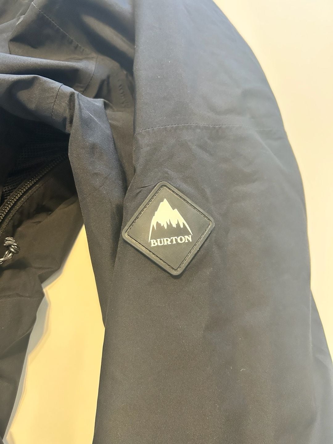Burton GORE-TEX Living Lining Jacket Men’s Size XL Black Snowboard Coat 4