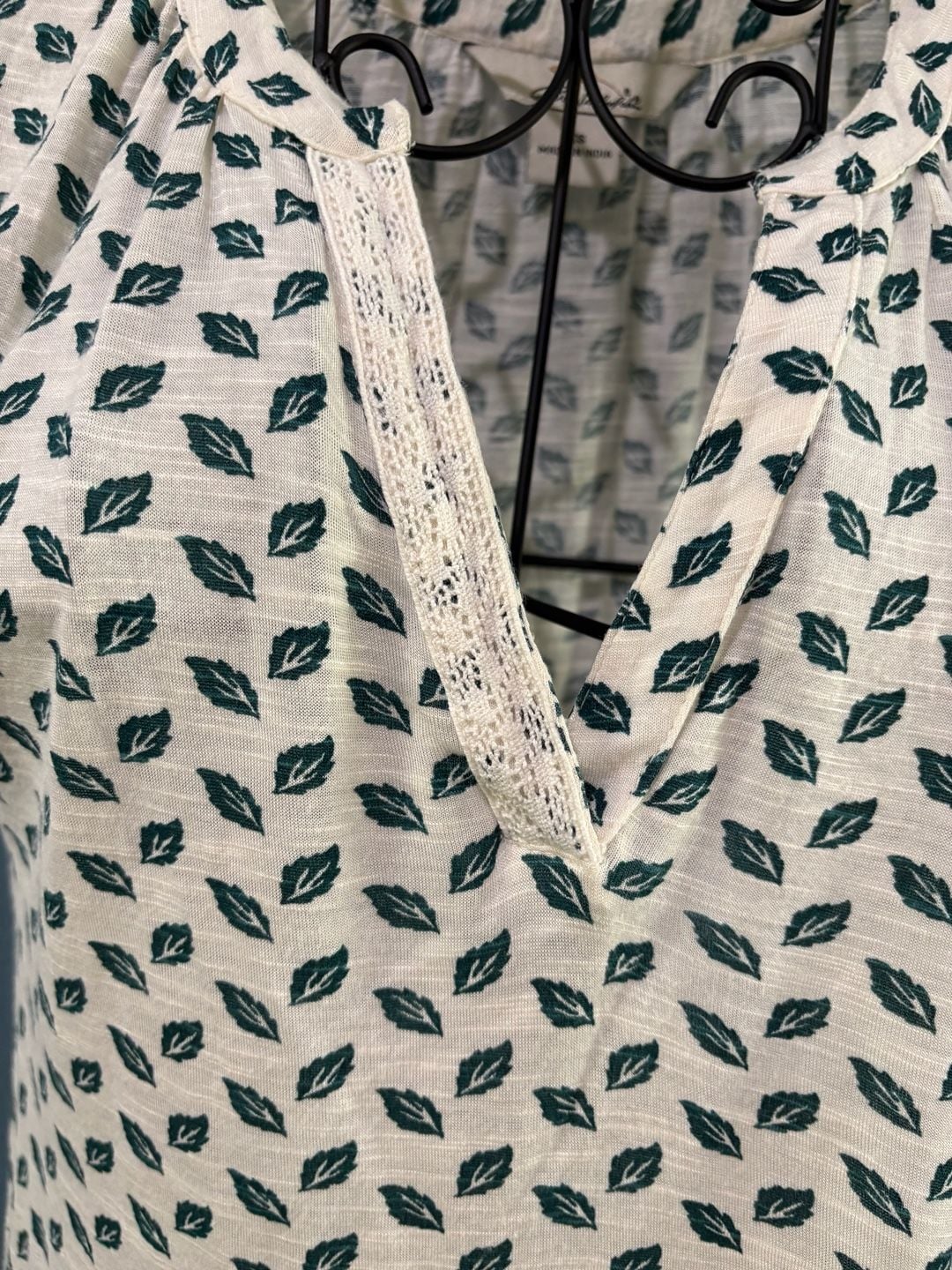 Bob Timberlake Leaf Print Tunic Blouse Size XS Green White Viscose 3