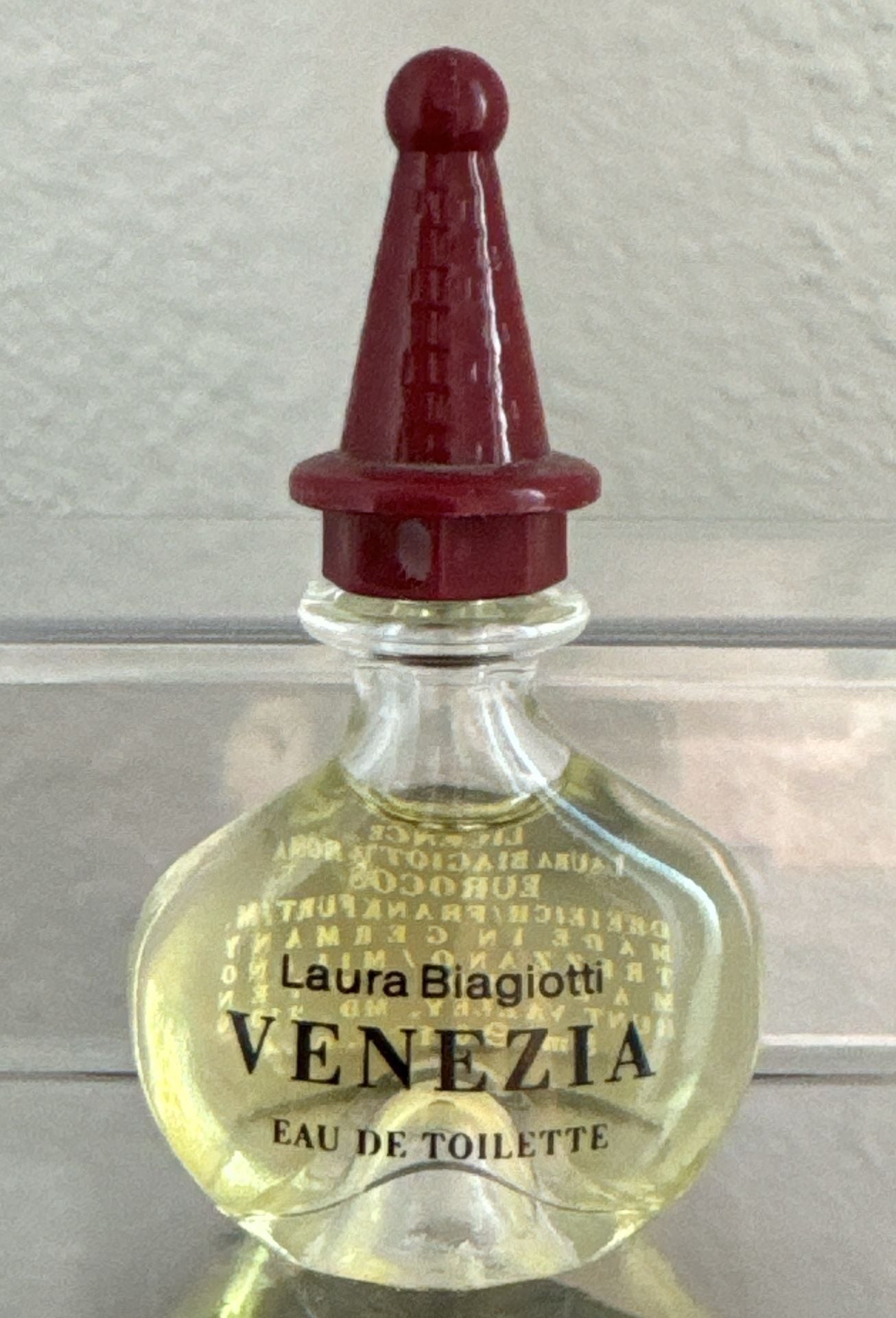 Rare discontinued Laura Biagiotti Venezia Eau de Toilette 5ml Miniature 1