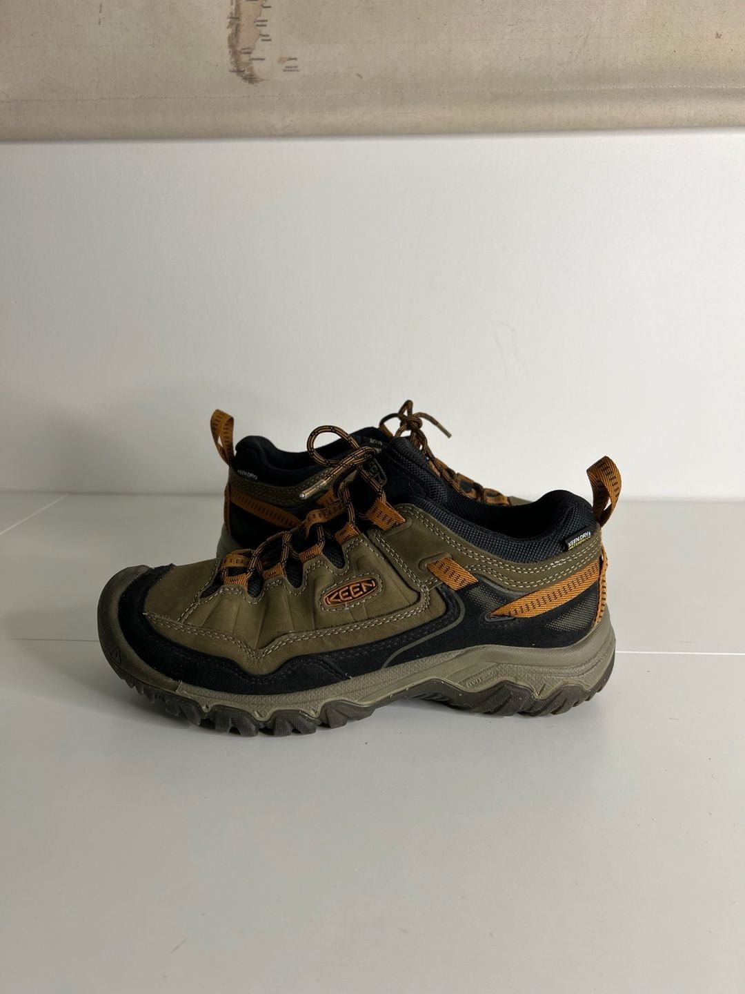 Keen Targhee II Waterproof Hiking Shoes Brown Black 2