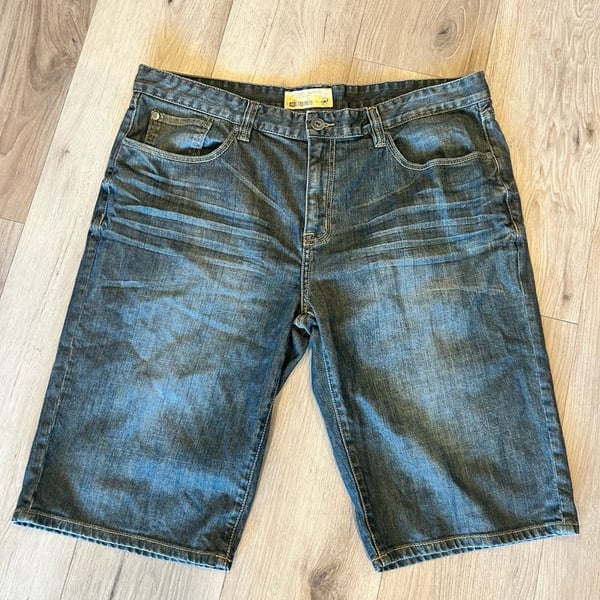 Ecko Unltd Denim Shorts Size 38 Relaxed Fit Blue Jorts Y2K