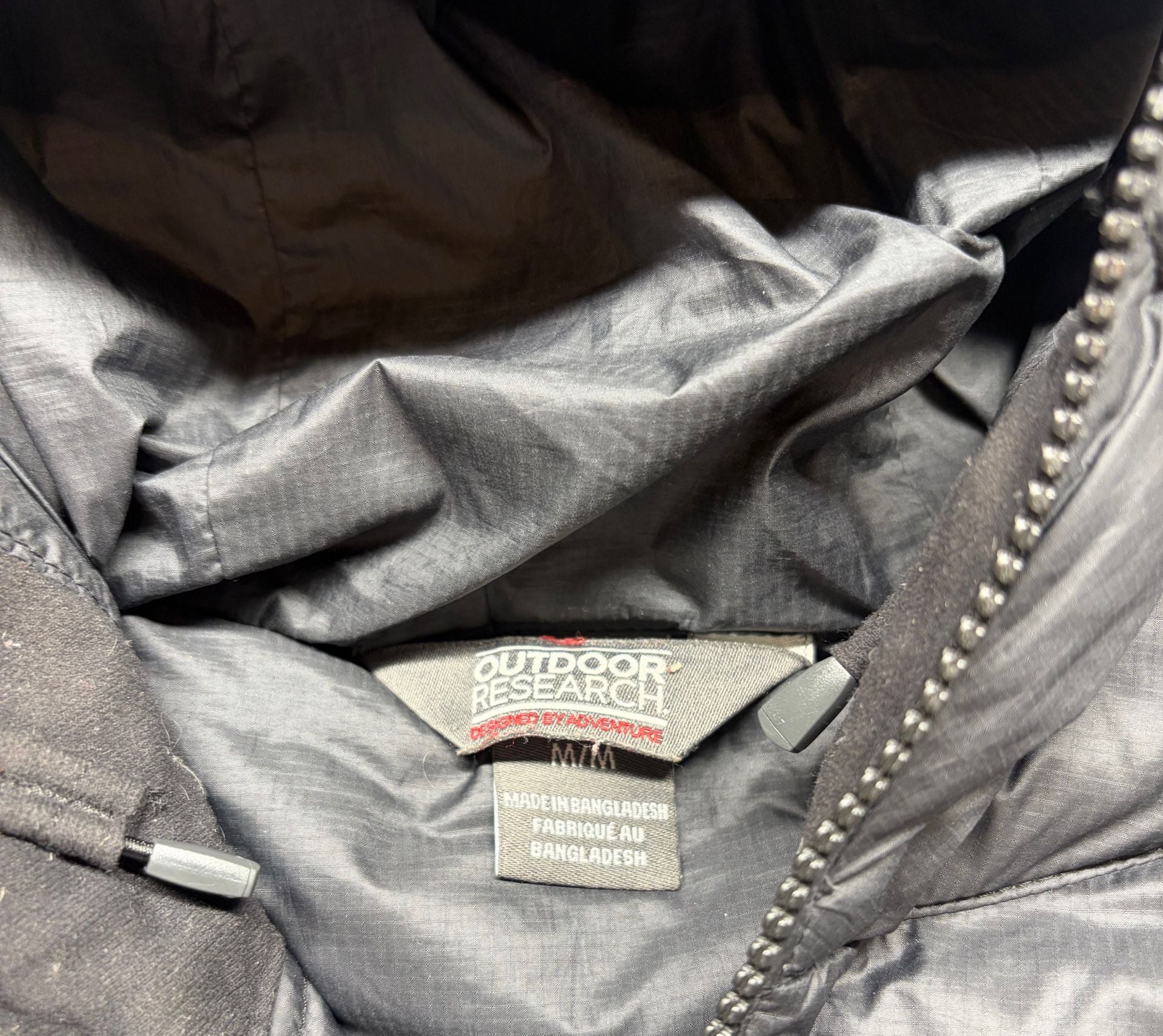 Outdoor Research Down Jacket Size M Black Hooded Puffer 5
