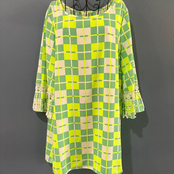 SI Style Dress Size L Green Yellow Plaid Check Lace Fringe Tassel