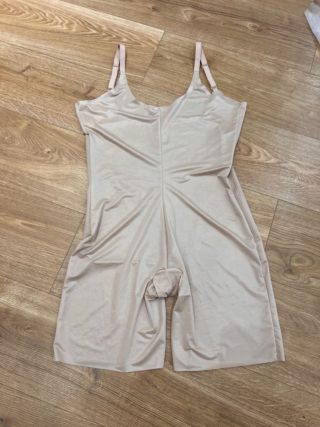 Spanx Thinstincts 2.0 Open-Bust Mid-Thigh Bodysuit Size 2X 7
