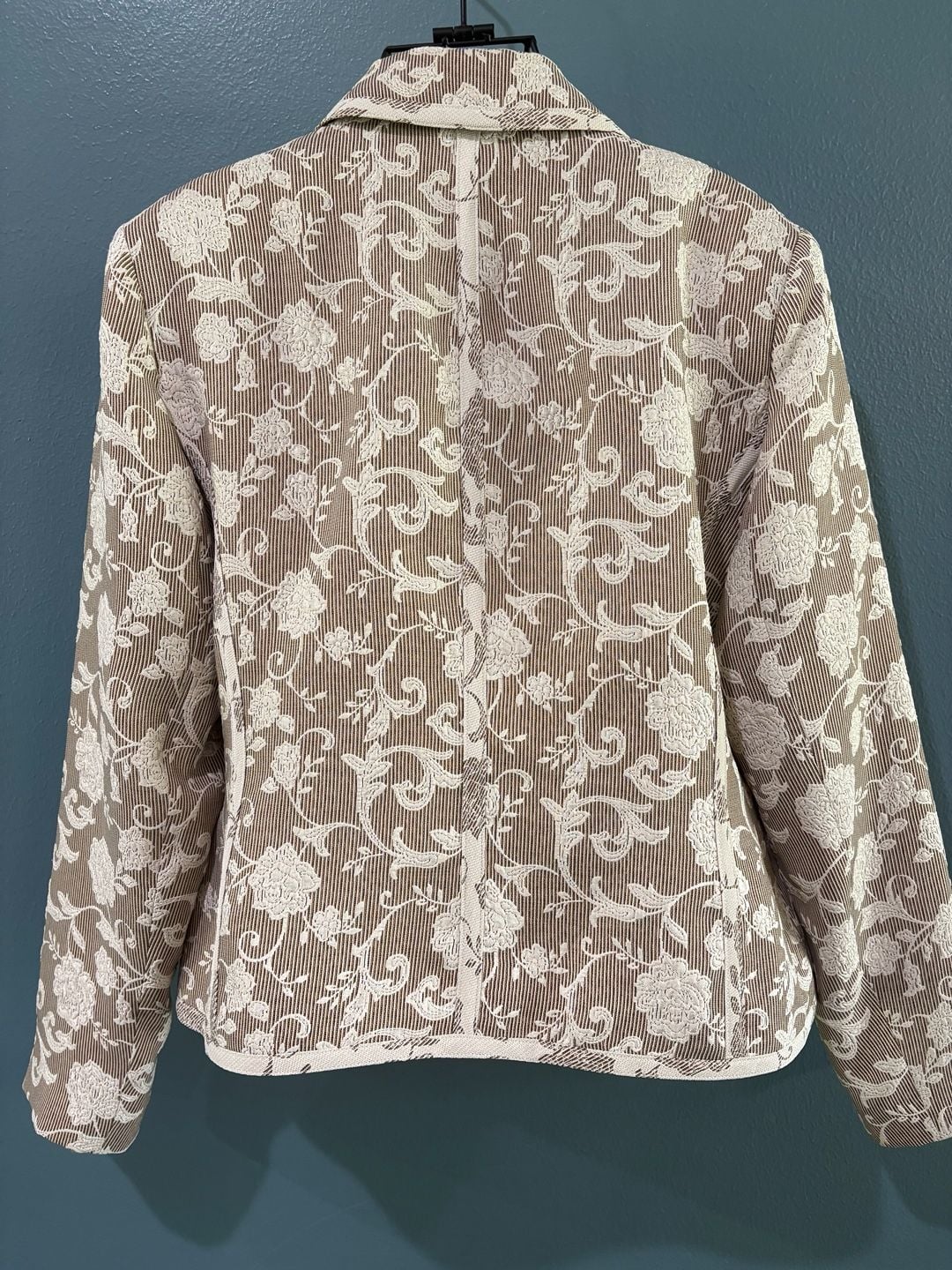 Conrad C Collection Blazer Size 10 Beige White Floral Tapestry Jacket 5