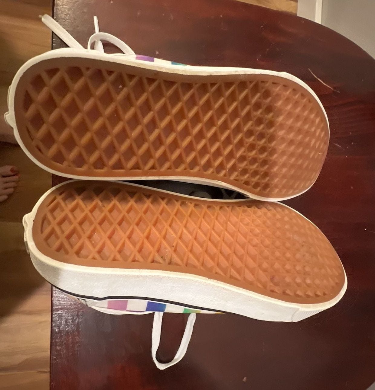 Vans Ward Rainbow Checkerboard Size 8 Women's Multicolor Skate Shoes 5