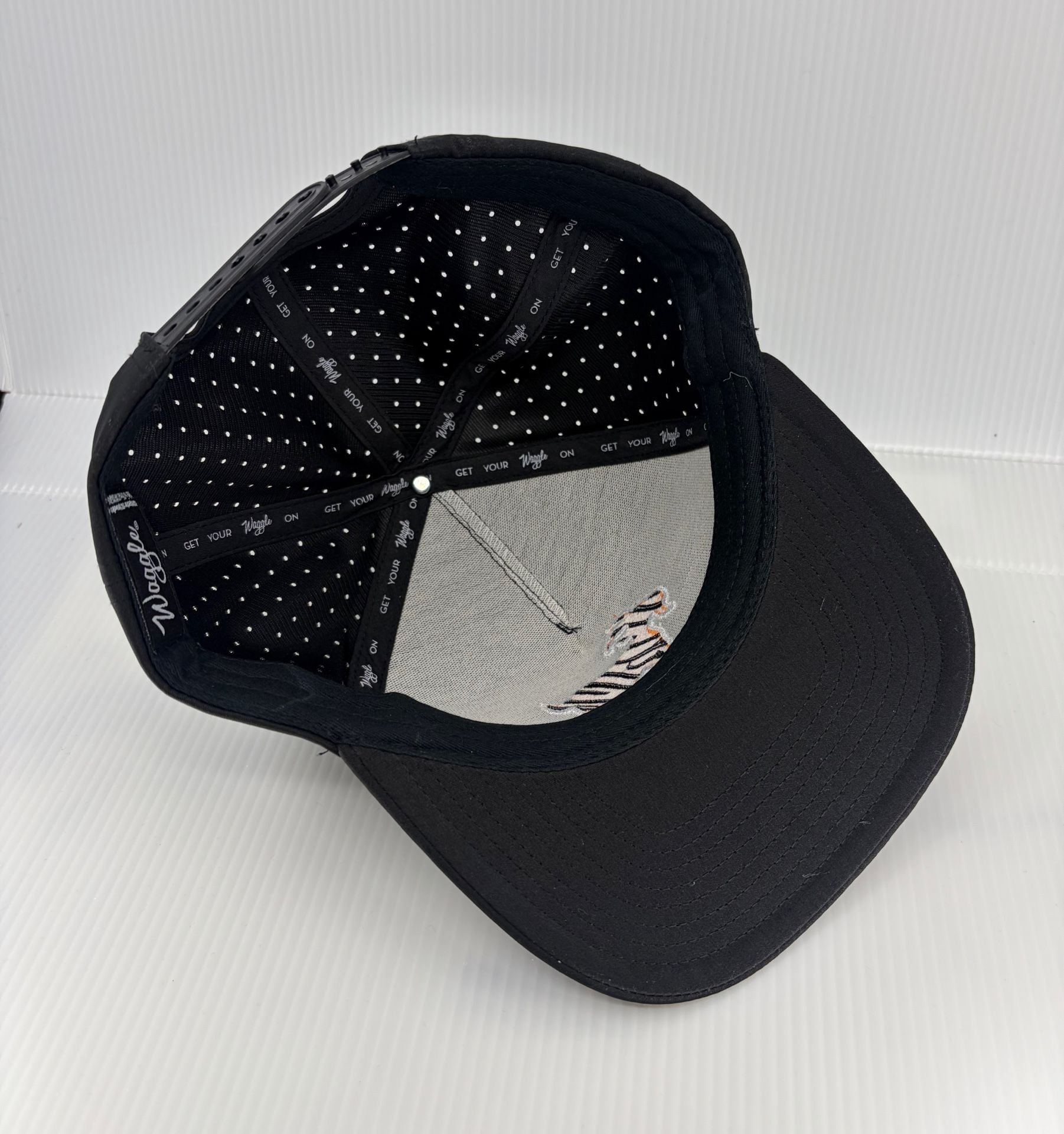 Waggle The GOAT Snapback Hat Black Tiger Stripe Golf Cap New Without Tags 4