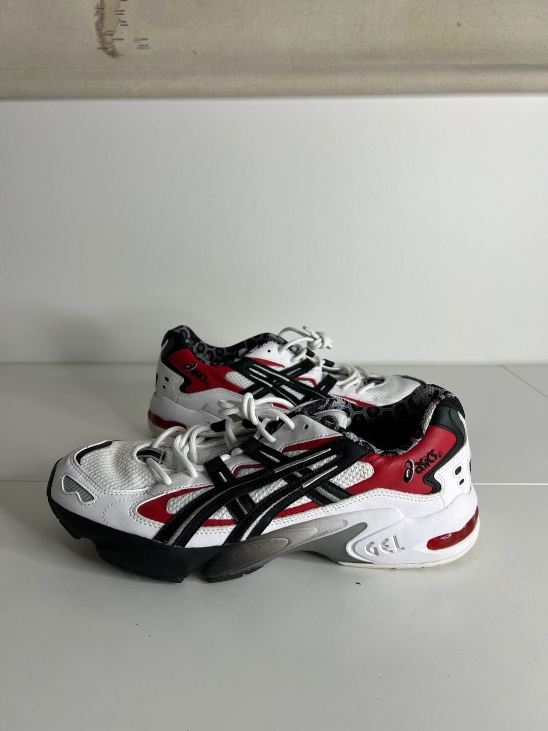 ASICS Gel-Kayano 5 OG White Black Red Sneakers 2