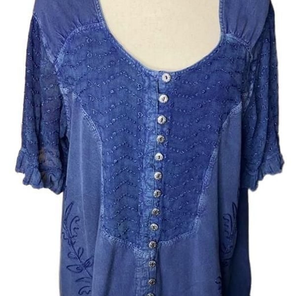 Roaman's Button Front Tunic Size 26W Blue Embroidered Boho Blouse