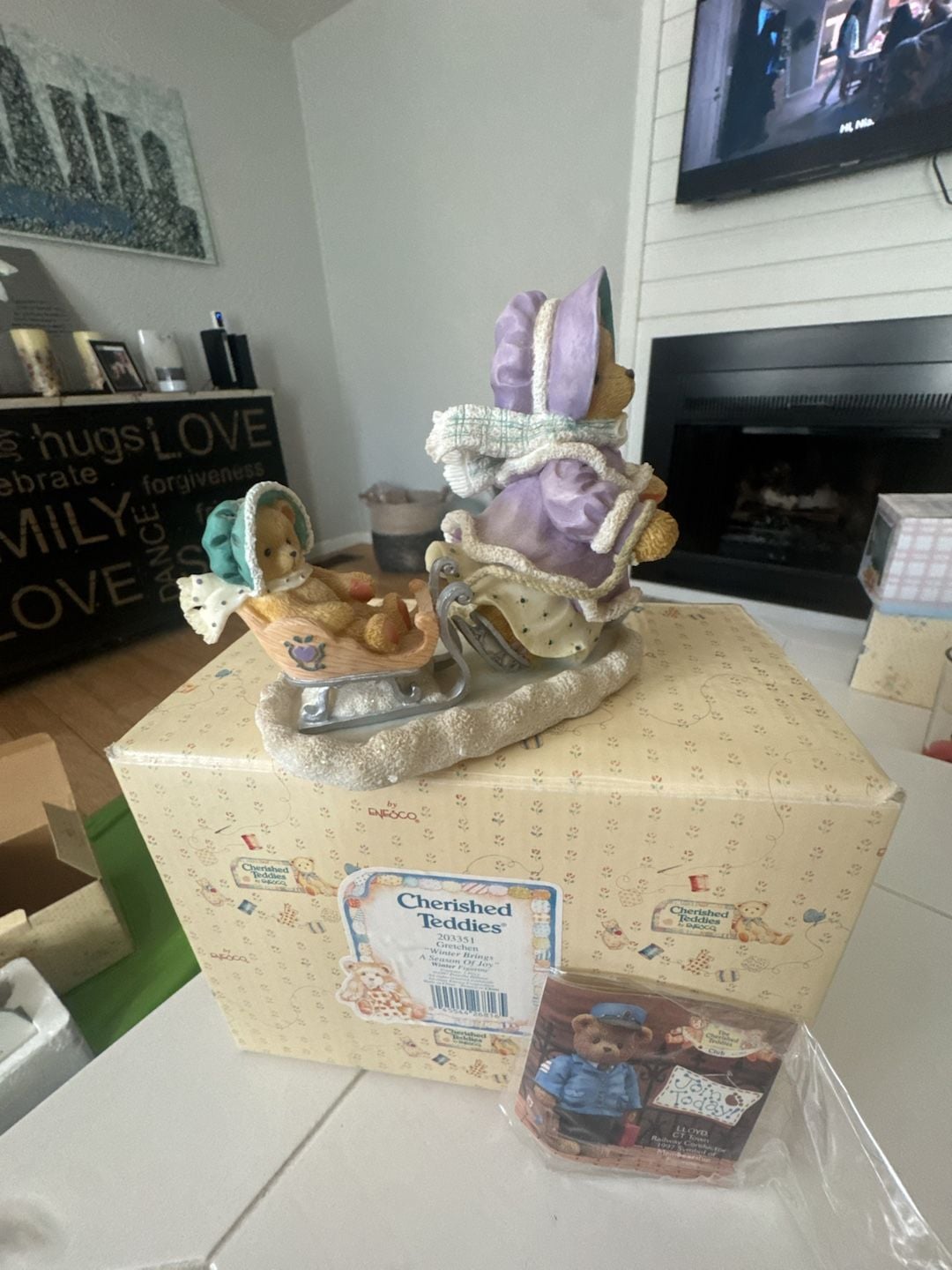 Cherished Teddies Gretchen Winter Brings A Season Of Joy Figurine 7