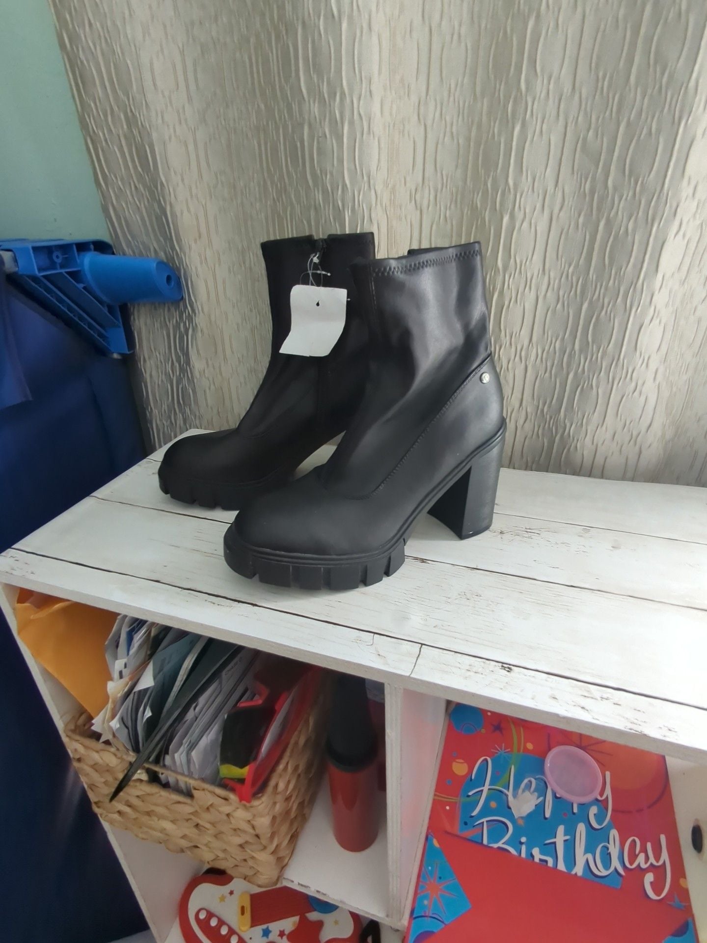 Guess Jolting Block Heel Boots Black Size 7.5 6
