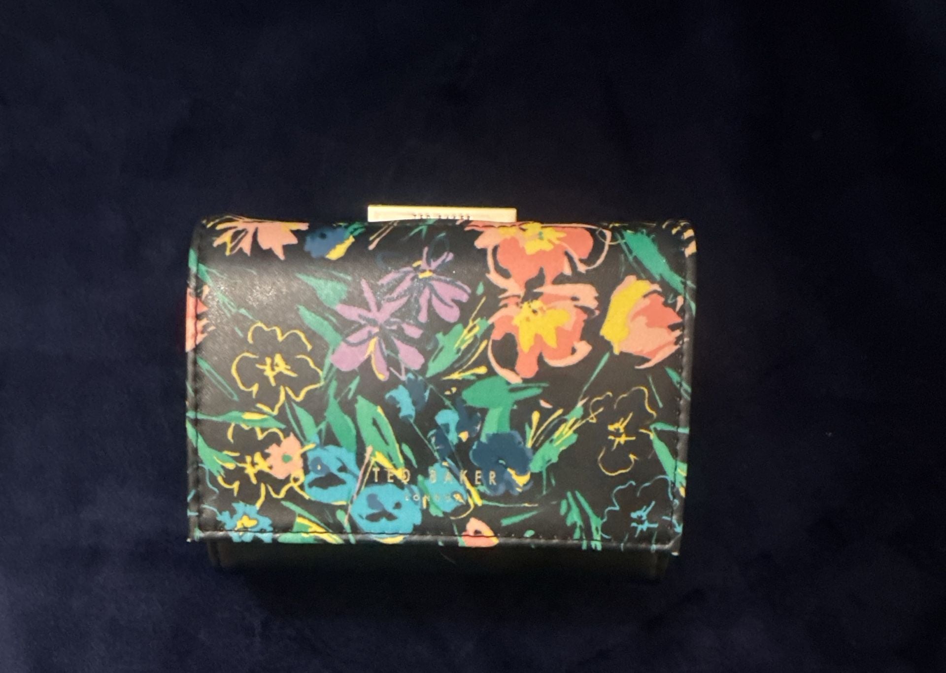 Ted Baker Marjan Floral Flirty Texture Bobble Matinee Wallet 3
