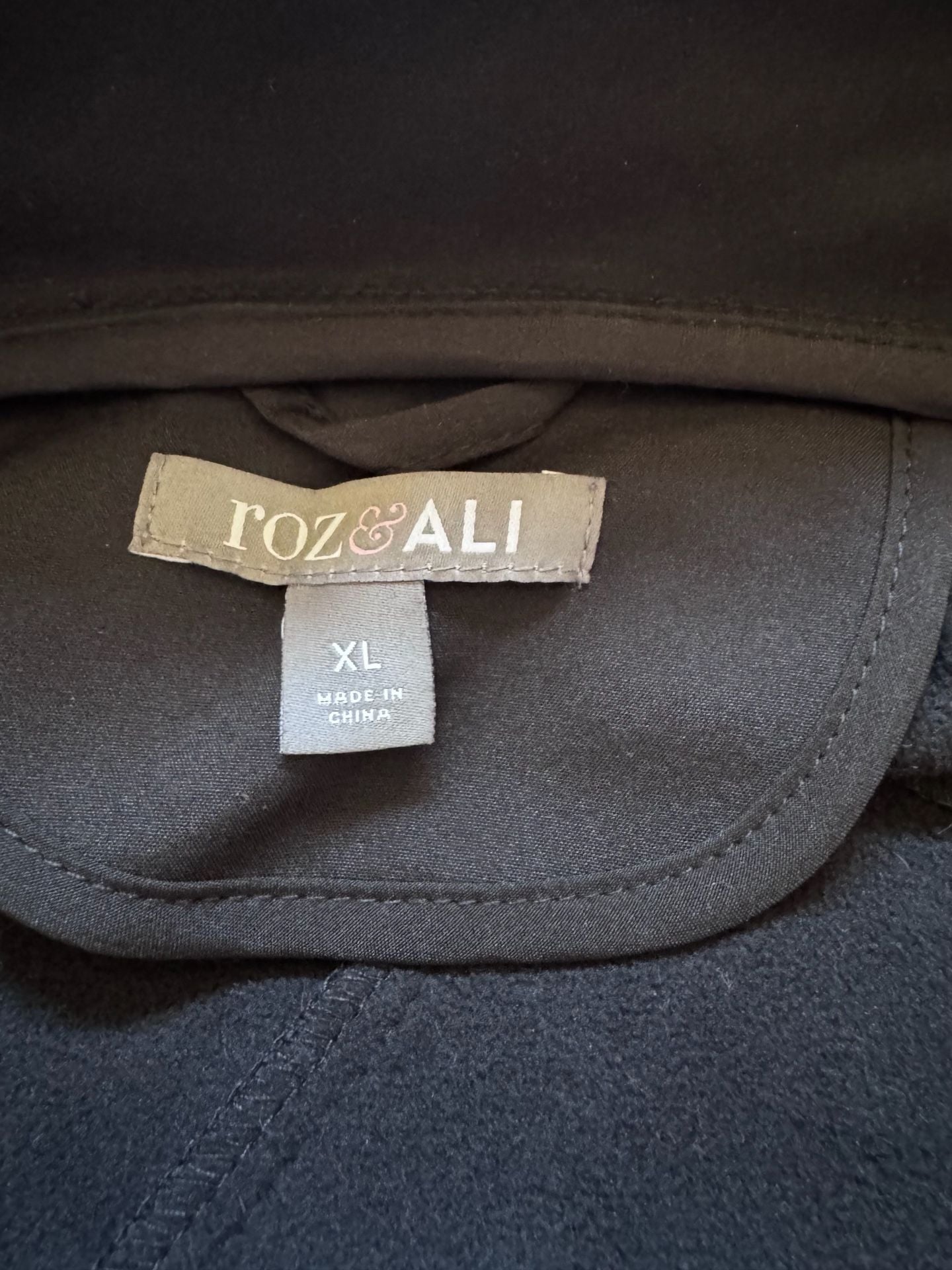 Roz & Ali Women’s Black Belted Coat XL Detachable Hood Zip Snap Jacket 6