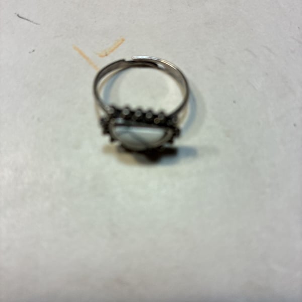 Boho Southwestern Style White Stone Silver Tone Adjustable Ring