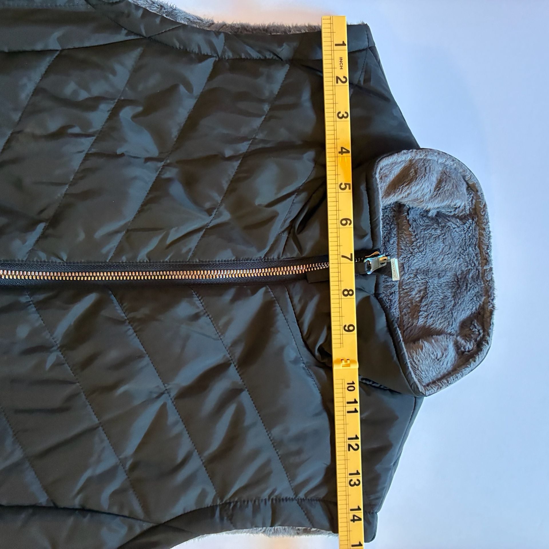 Free Country Quilted Vest Size M Black Faux Fur Lined 7