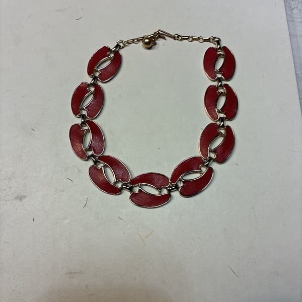 Vintage Gold Tone Red Enamel Link Statement Necklace Choker Jewelry