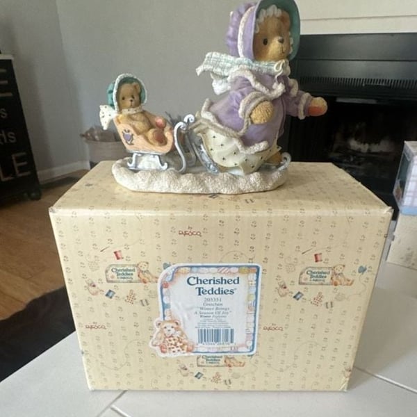 Cherished Teddies Gretchen Winter Brings A Season Of Joy Figurine