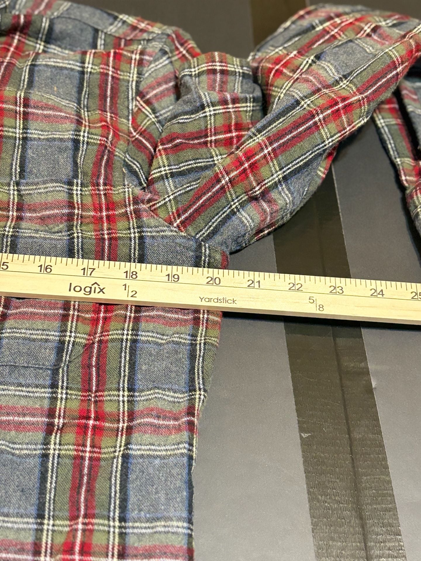 L.L.Bean 1912 Field Flannel Shirt Size S-REG Plaid Gray Cotton 6