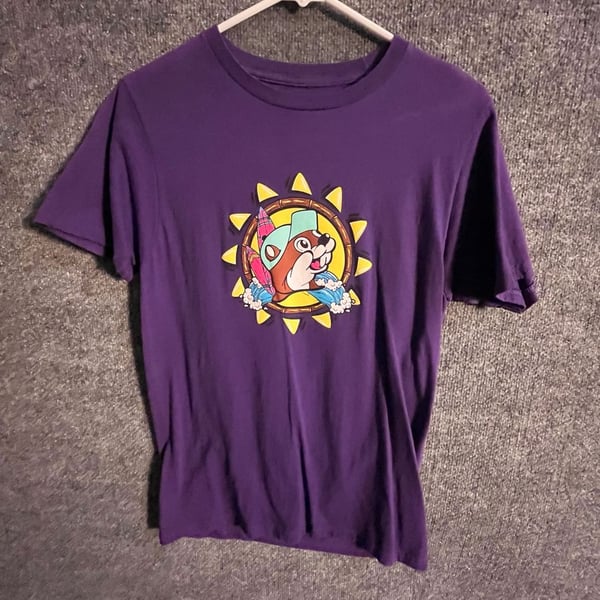 Buc-ee's Graphic T-Shirt Purple Beach Surf 003-159