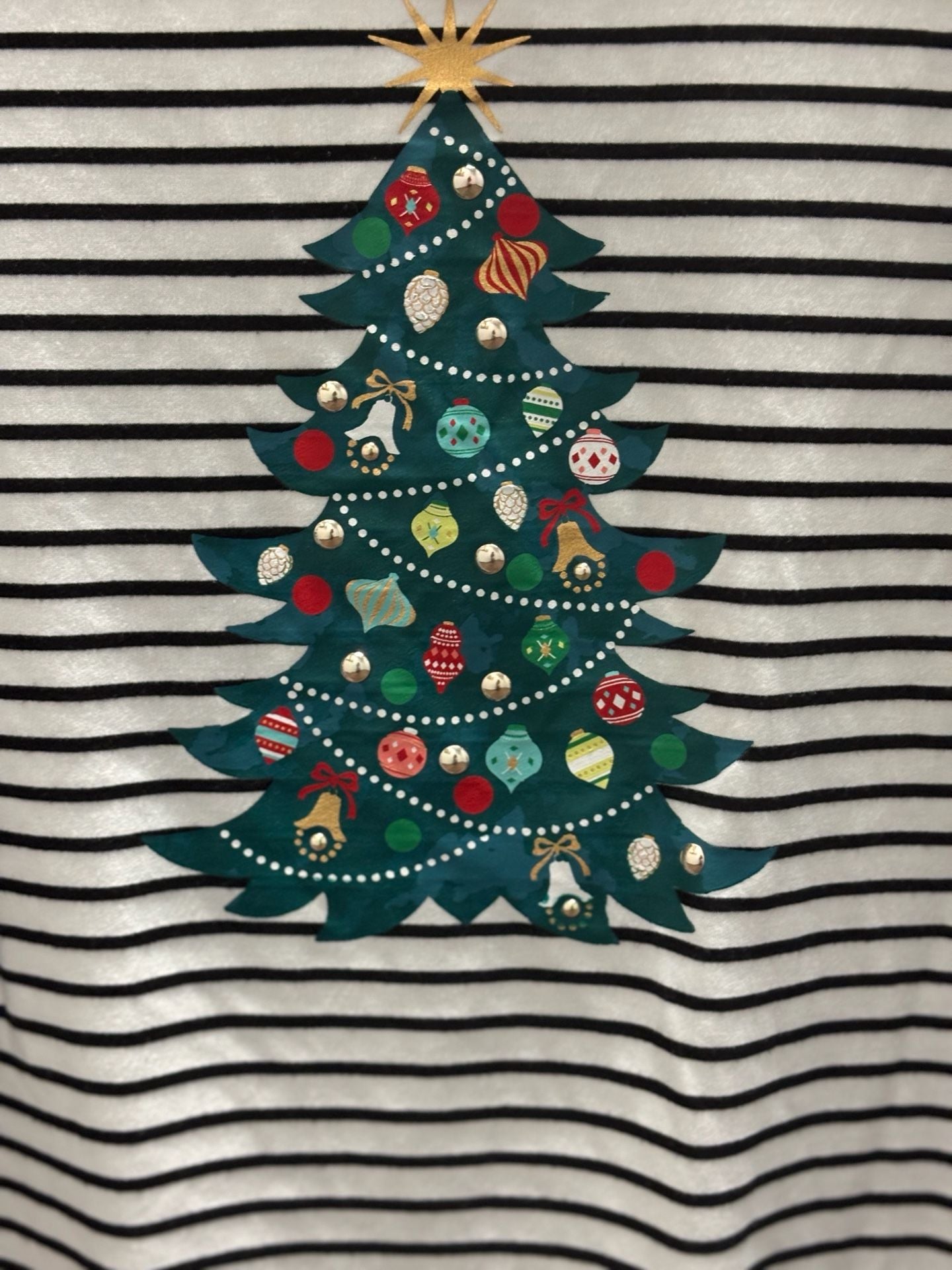 Wishing You A Very Magical Season Christmas Tree Shirt Size XL Black White 7
