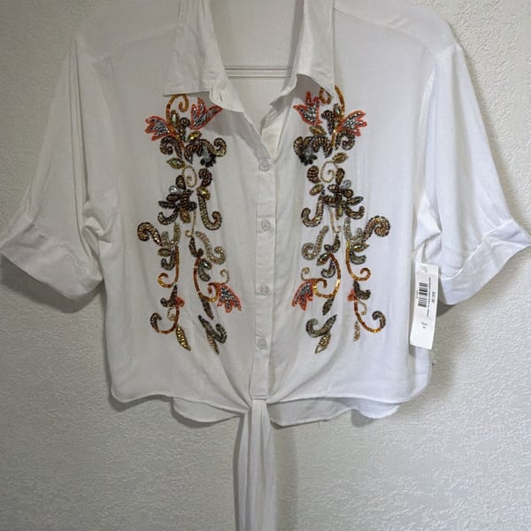 Sonrisa Hand Beaded Cropped Button Up Size M White Rayon Blouse NWT