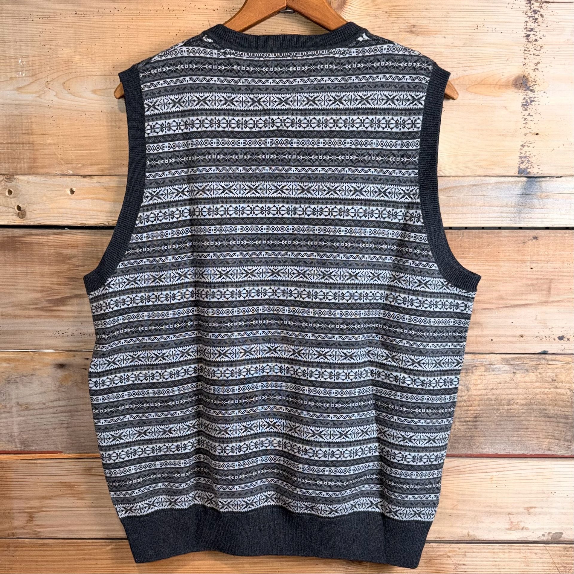 Tommy Hilfiger Fair Isle Sweater Vest Size M Gray Cotton V-Neck 3