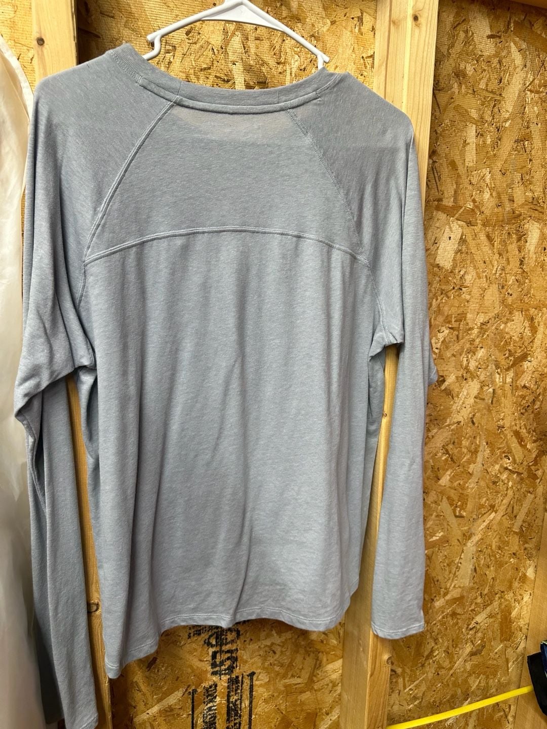 Under Armour Long Sleeve Shirt MD Gray HeatGear 4