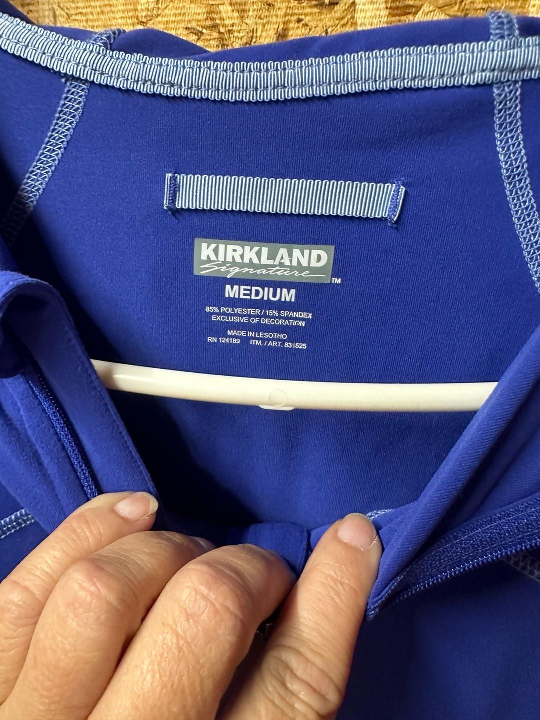 Kirkland Signature Athletic Hoodie Size Medium women’s Blue 4