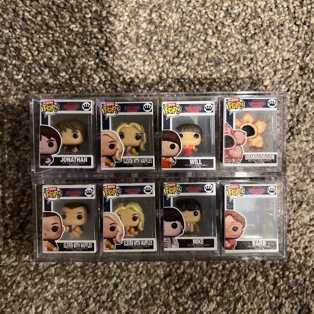 Funko Bitty Pop! Stranger Things Figures Set of 7 With Display Cases 1