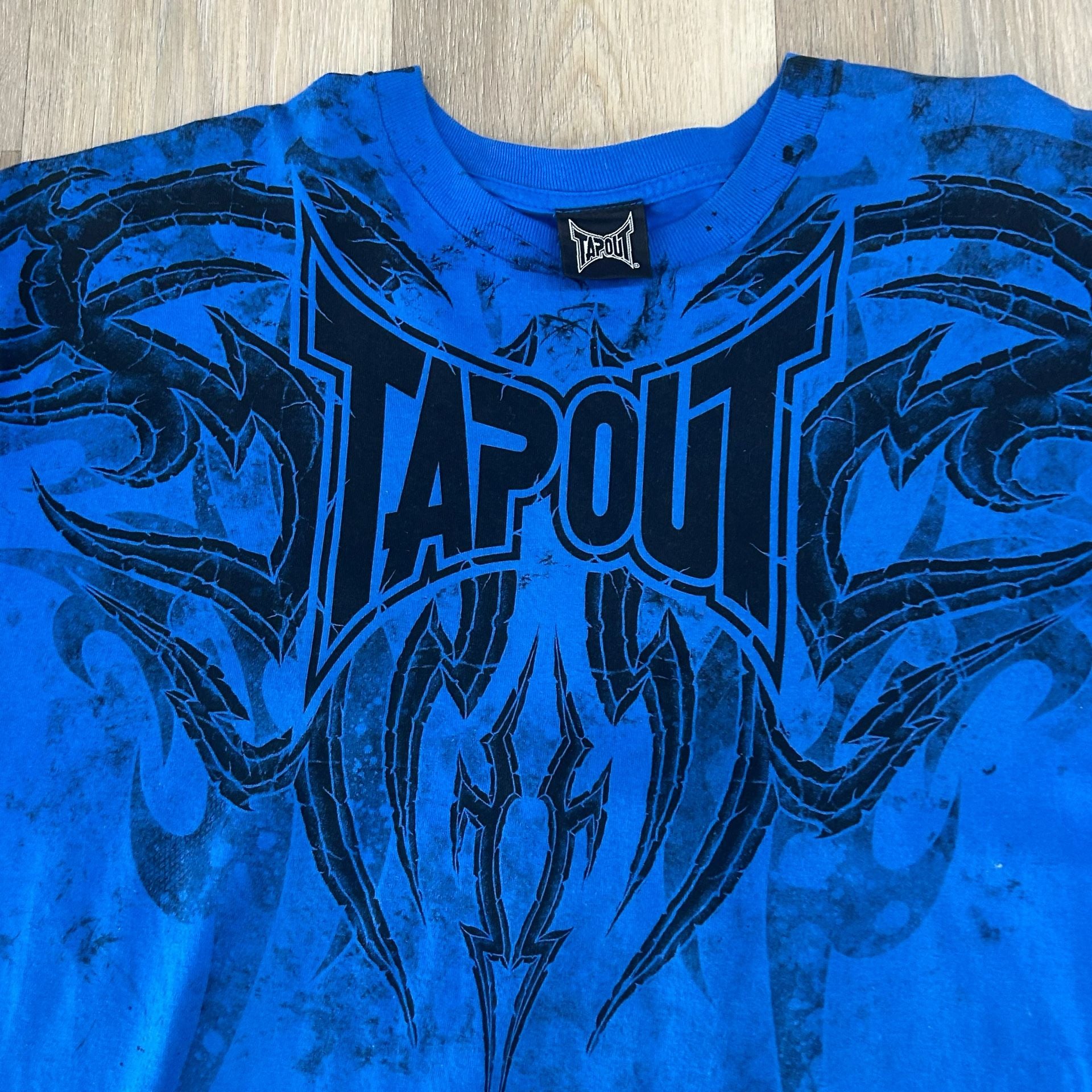 Tapout Tribal Graphic T-Shirt Blue Y2K Retro 7