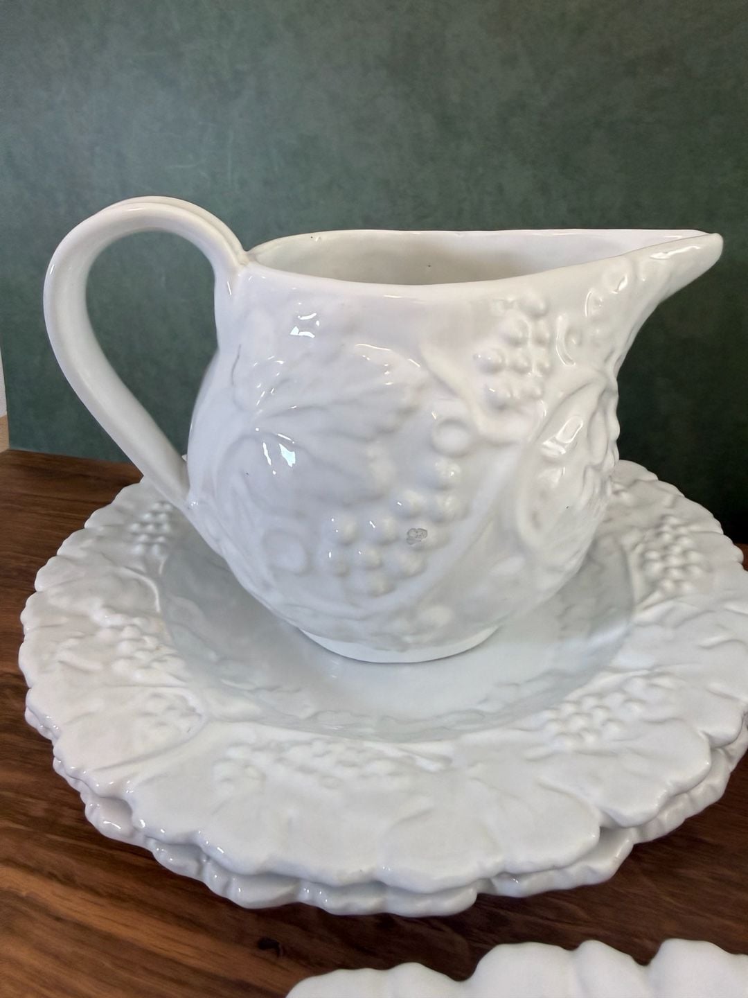 Vintage Italian Embossed White Grape Leaf Dinnerware Set 3