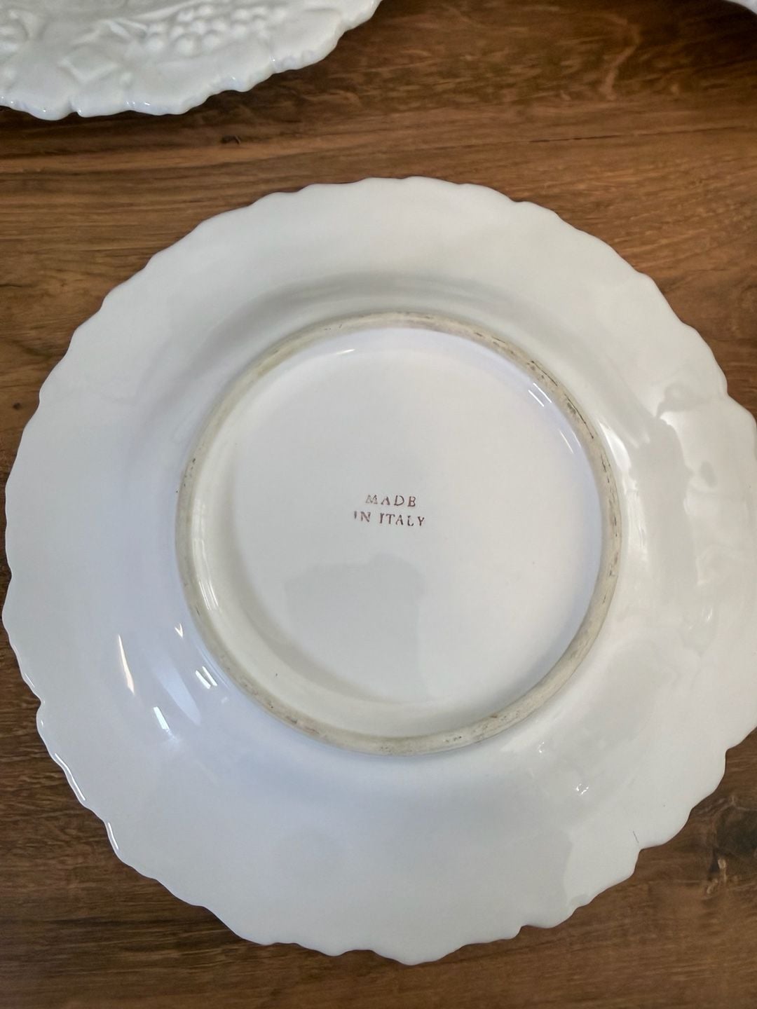 Vintage Italian Embossed White Grape Leaf Dinnerware Set 8