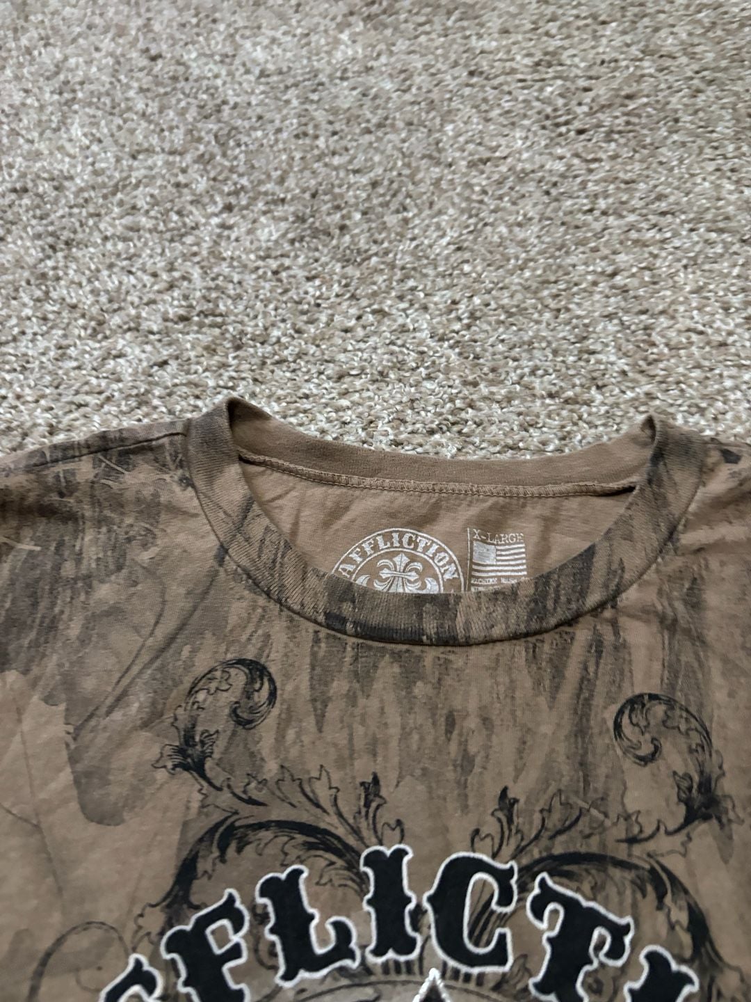 Early 2000s Womens Baby Tee Affliction Ayala Camo Crop T-Shirt X-Large Brown Live Fast Graphic Tee 4