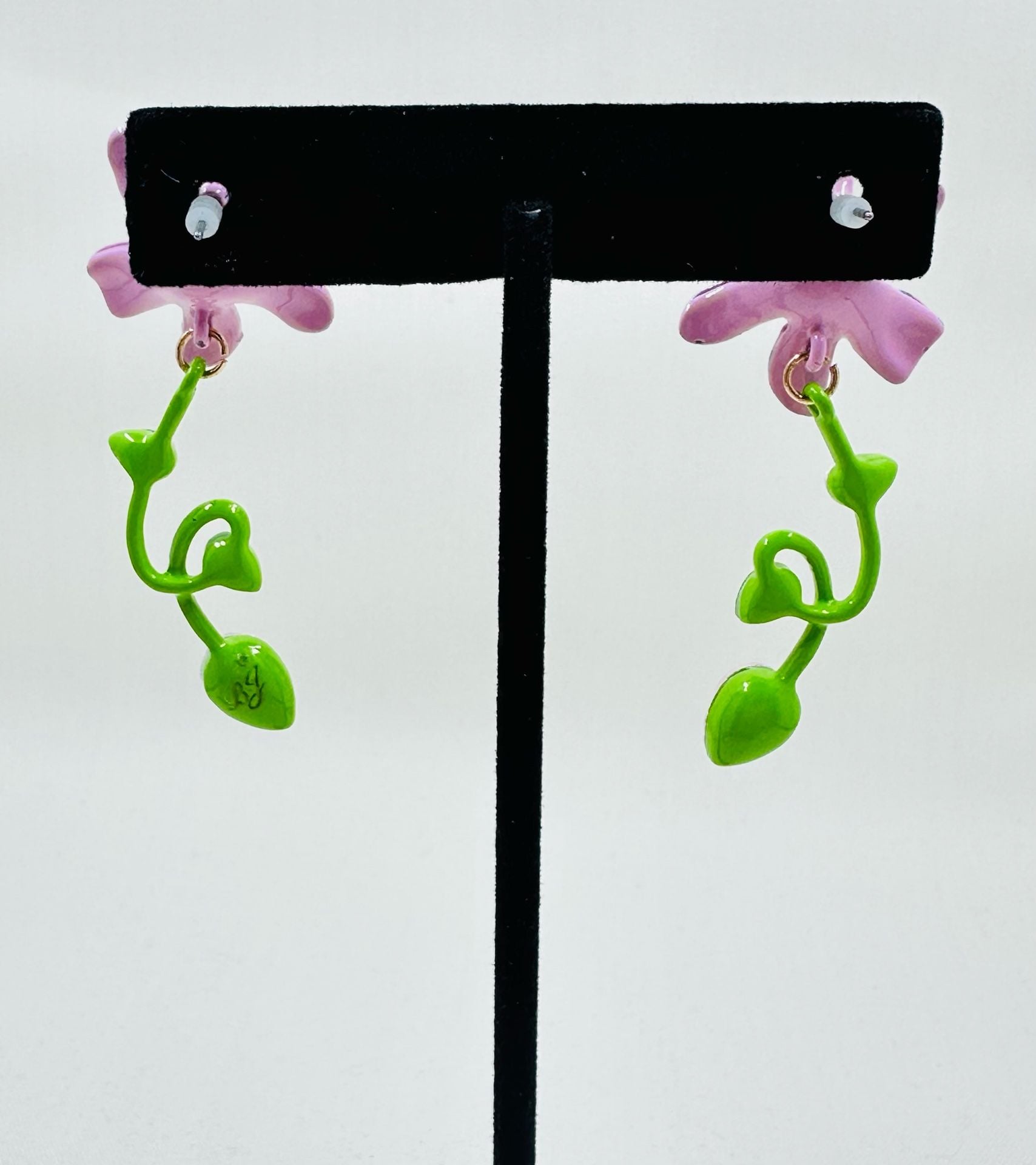 Product thumbnail 3