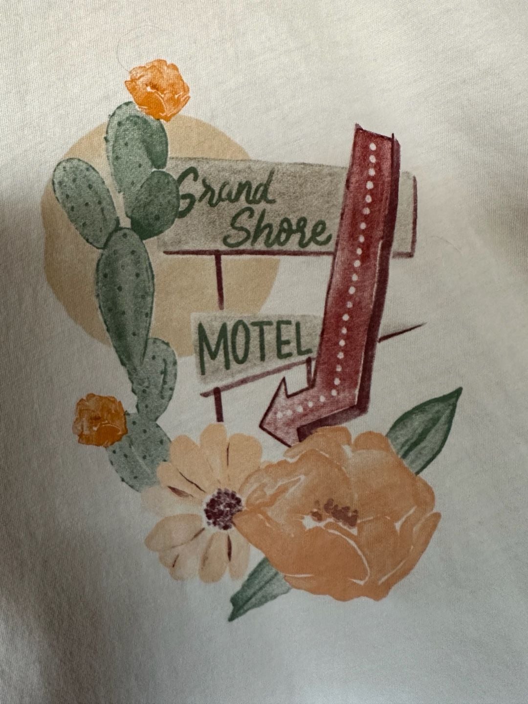 Torrid Desert Motel Relaxed Fit Tee Size 5 (5X) Beige Cotton V-Neck 5