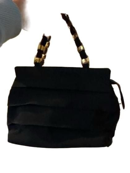 Salvatore Ferragamo Vara Chain-Linked Embellished Shoulder Bag Black 3