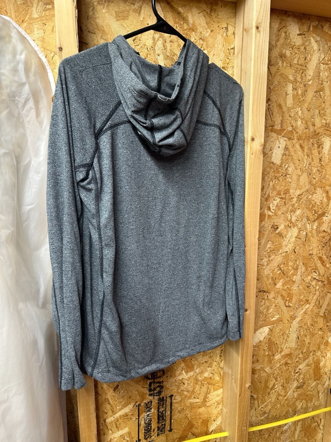 Under Armour HeatGear Hooded Shirt Size MD Gray Athletic 4