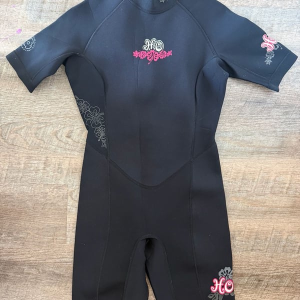 HO Sports Freedom Flex Shorty Wetsuit Size 10 Black Floral Short Sleeve