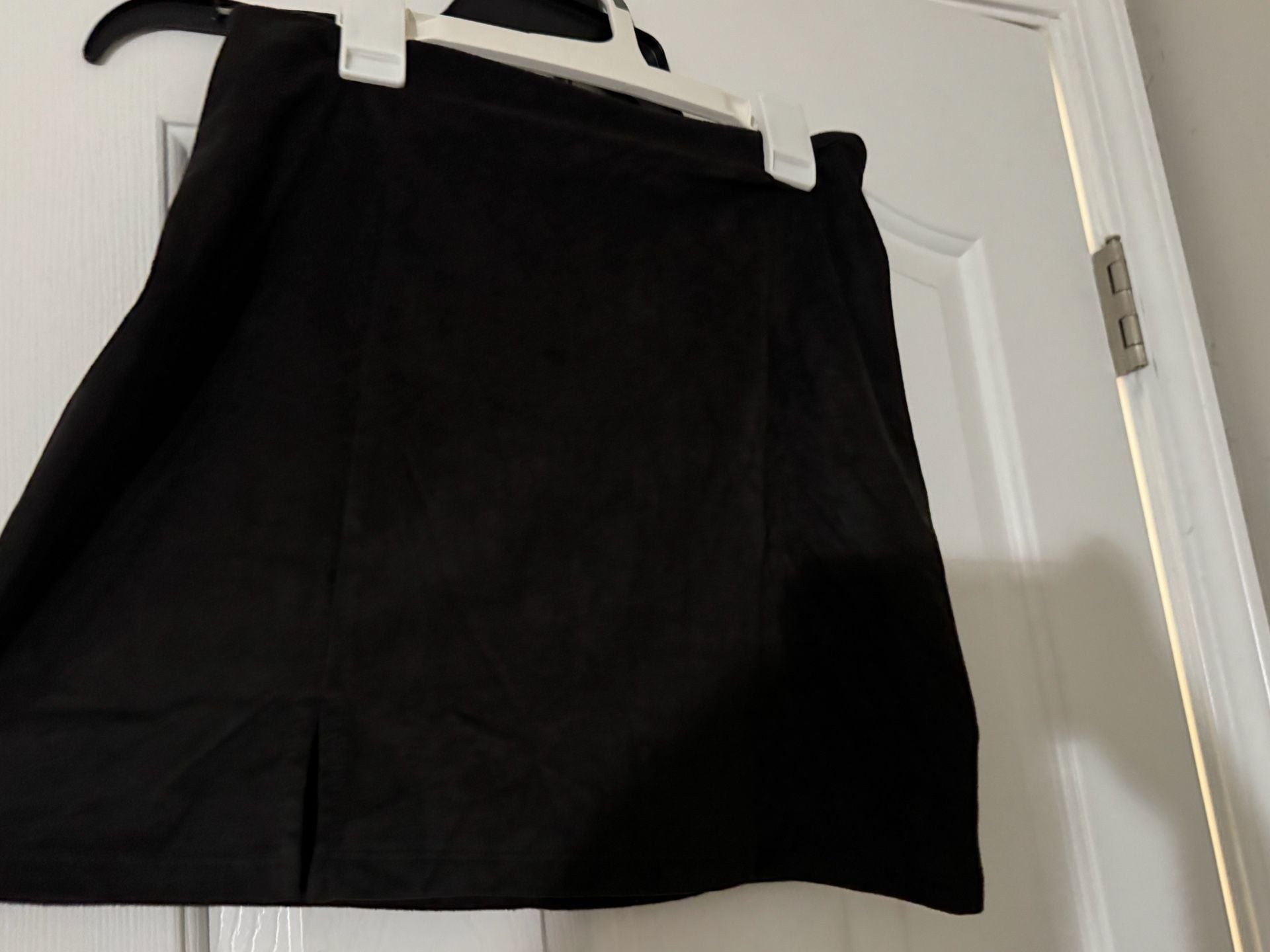 Forever 21 Skirt Size M Black Faux Suede Mini 3