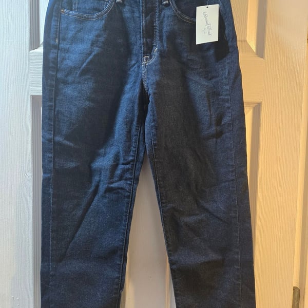 Universal Thread 80s Slim Jeans Size 8S Dark Wash