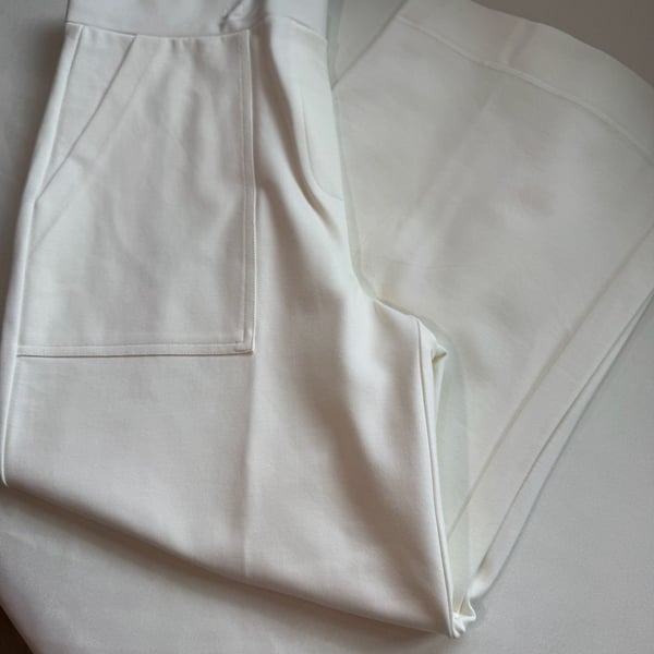 White Wide Leg Pull On Pants Quiet Luxury Minimalist Size XL