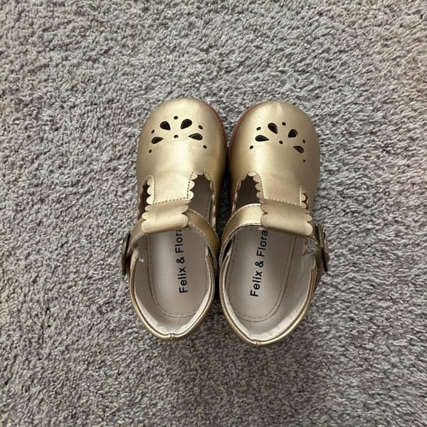 Felix & Flora Toddler Girl Oxford Dress Shoes Gold Mary Jane Flats