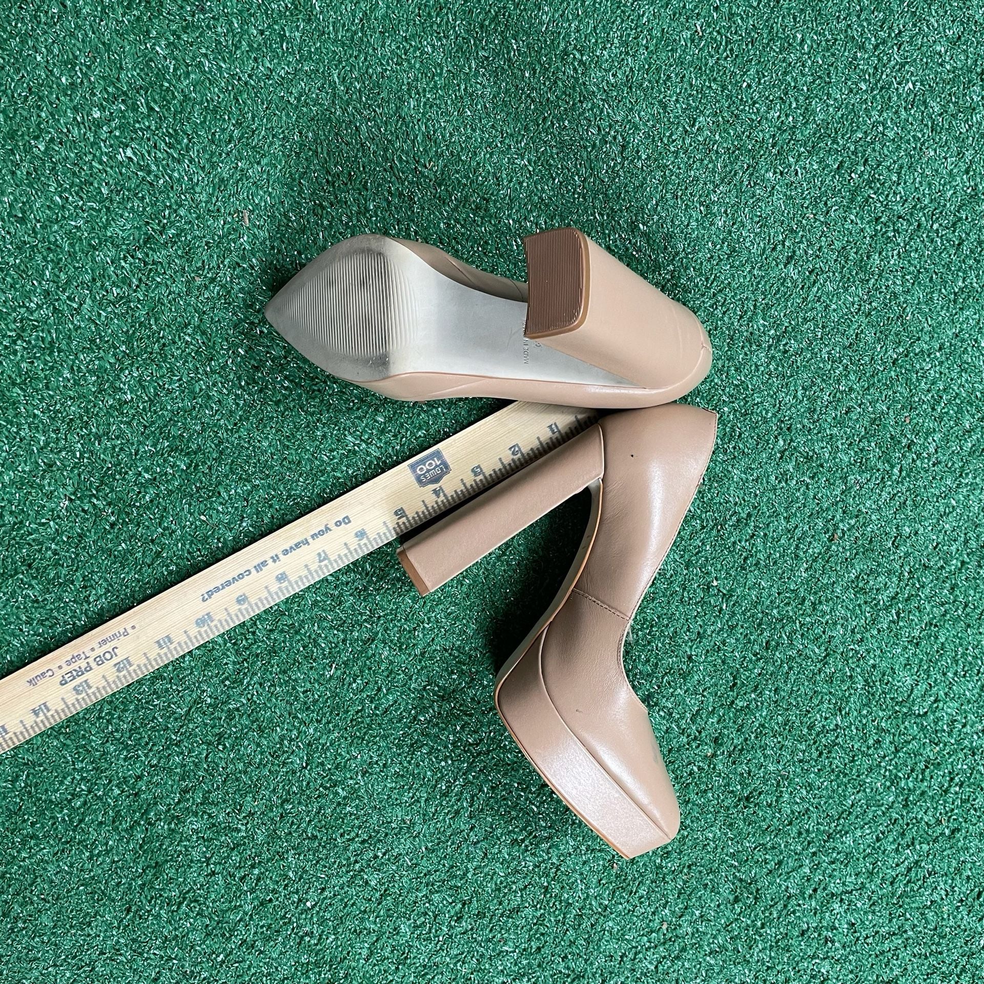 Steve Madden Platform High Heel Pumps Size 6M Beige Leather Chunky Block 6