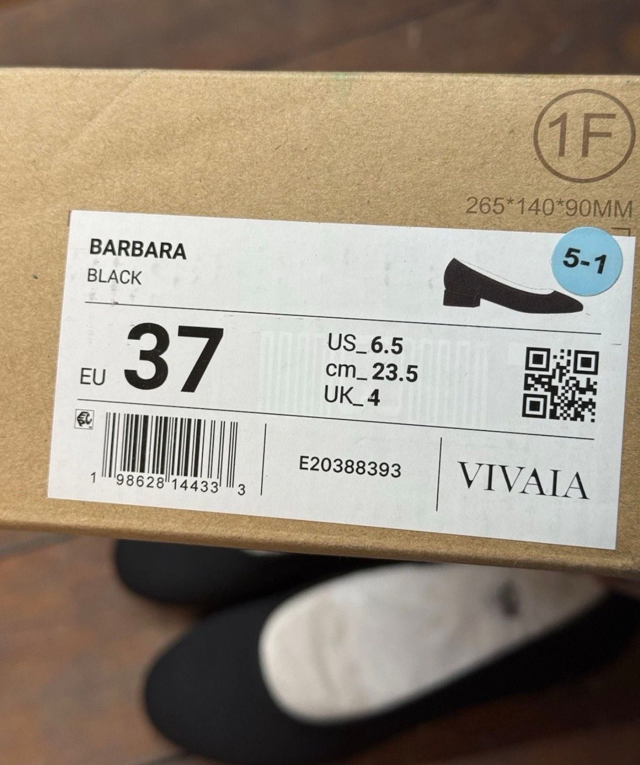 Vivaia Barbara Block Heel Flats Size 37 US 6.5 Black Knit 3