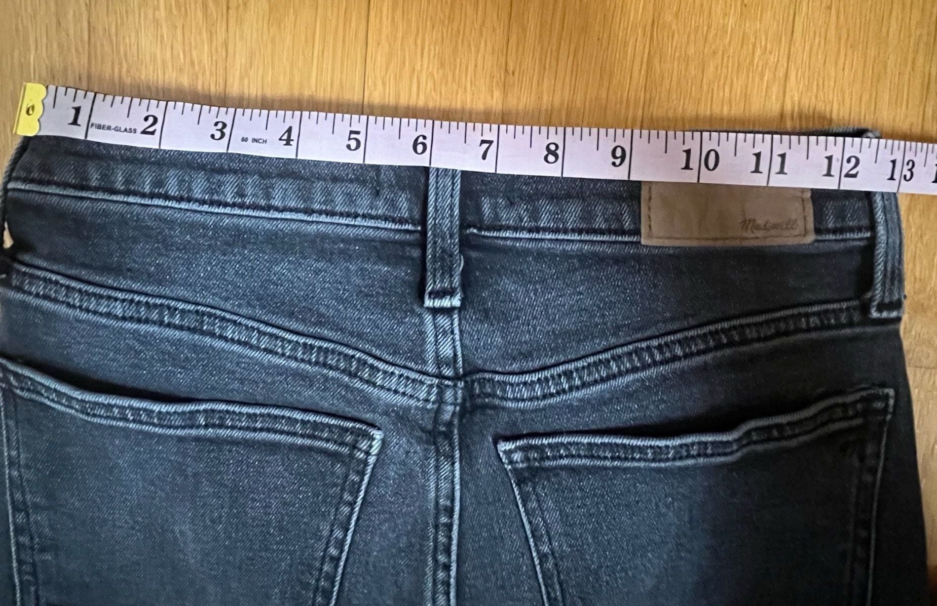 Madewell The Perfect Vintage Jean Size 26 Black Denim straight 7