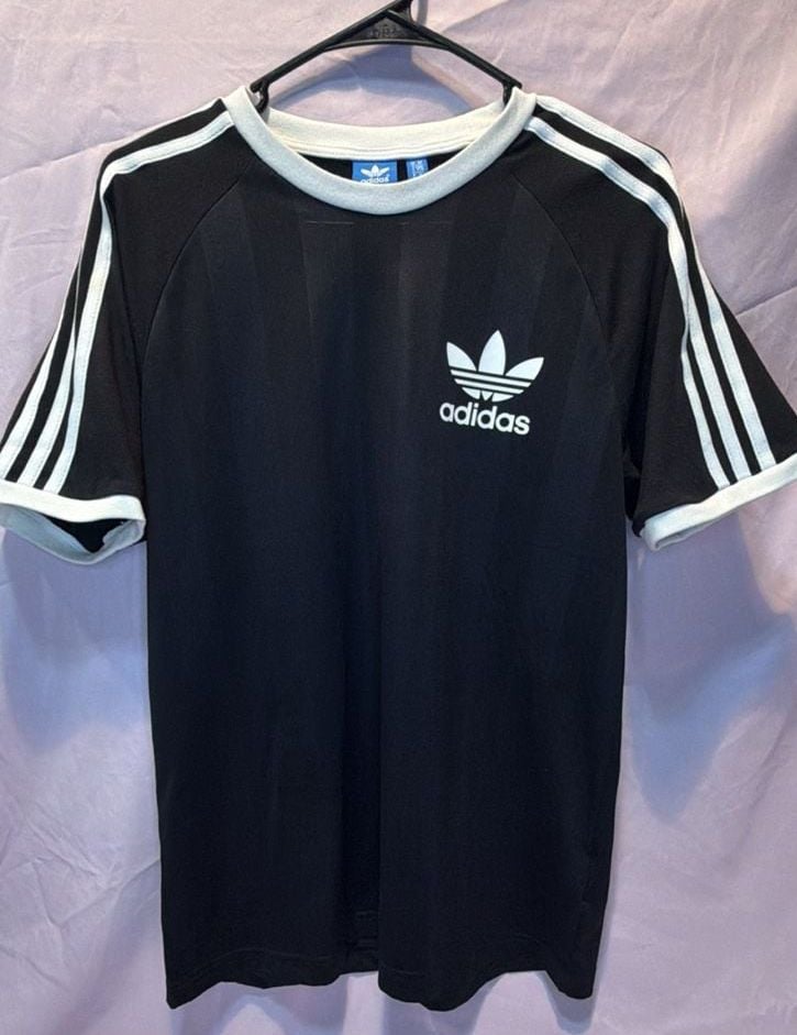 Adidas Originals 3 Stripes Pinstripe T-Shirt Size M 2